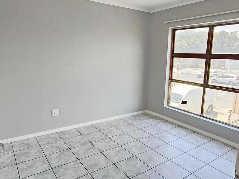 2 Bedroom Property for Sale in Ferndale Western Cape